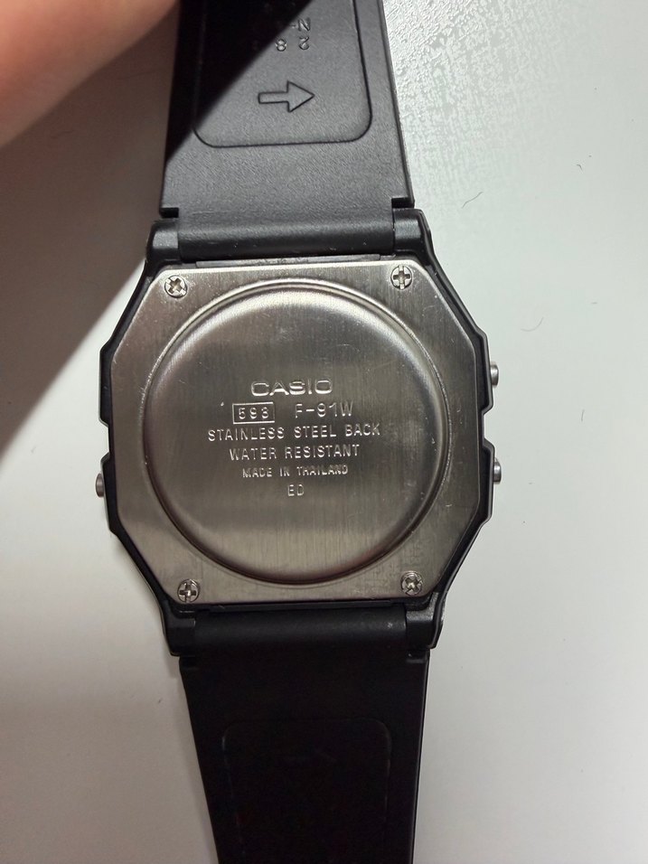 CASIO saat
F-91 W-1DG - Görsel 5