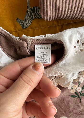 Uzun Kollu Fırfırlı Gri Bebek Kız Takımı - Görsel 3