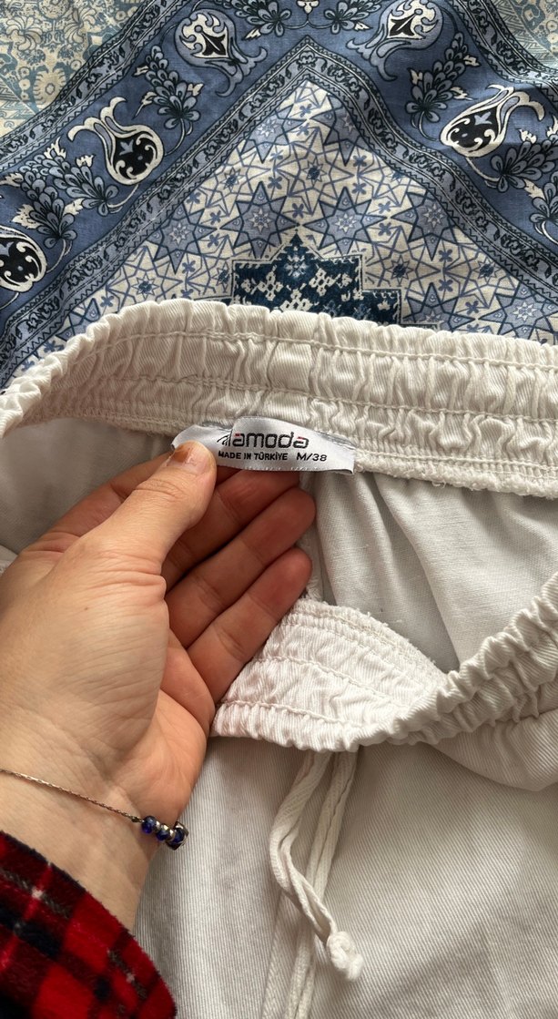 Kadın Beyaz Keten Midi Rahat Pantolon - Görsel 3