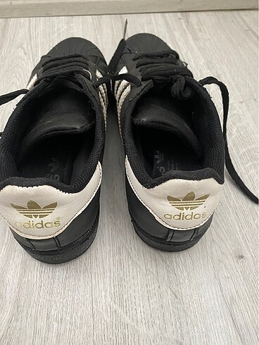 37 Beden siyah Renk Adidas spor ayakkabı