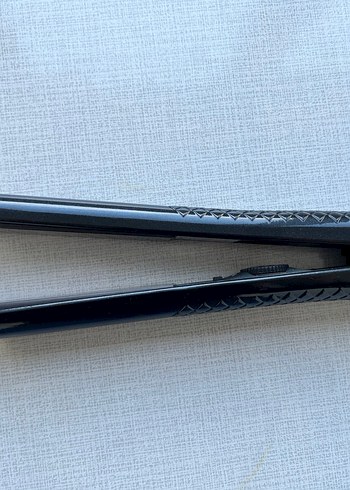 Sinbo Siyah Saç Düzleştirici - Görsel 2