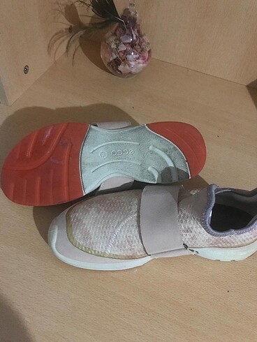 37 Beden Ecco sneakers