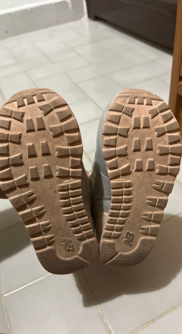 Kız Çocuk Gri Velcro Spor Ayakkabı - Görsel 5