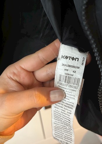 Kadın siyah mont - Görsel 3