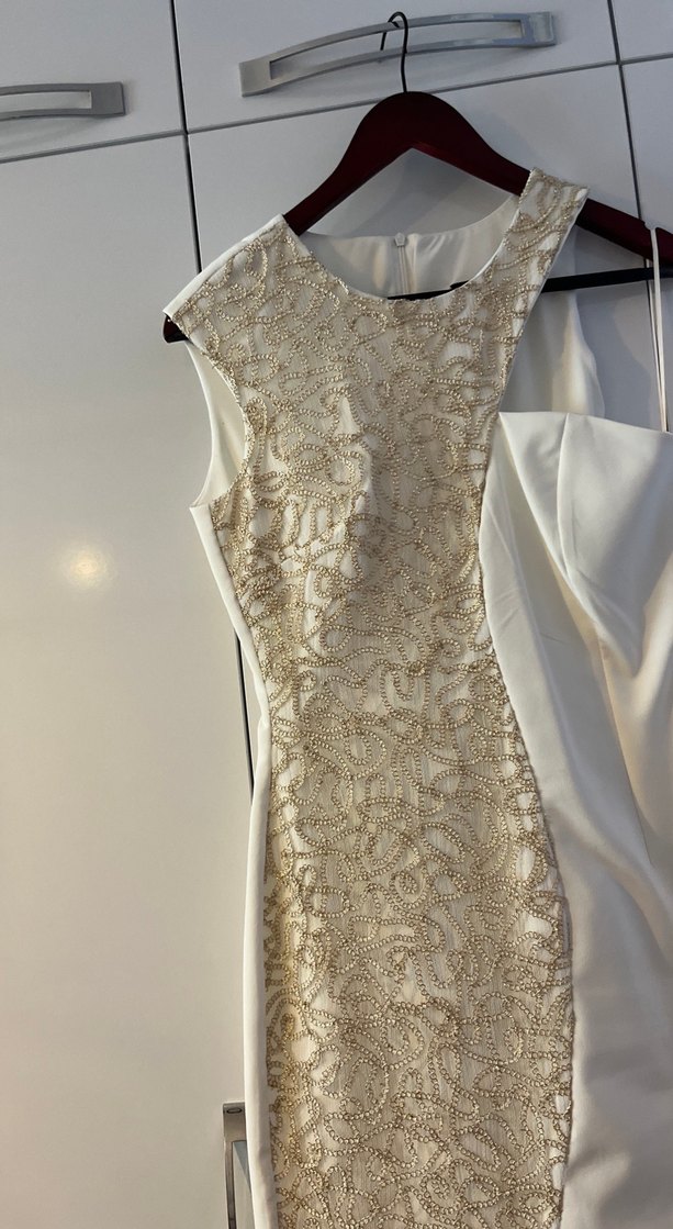 Dantel İşlemeli Beyaz Midi Elbise - Görsel 3