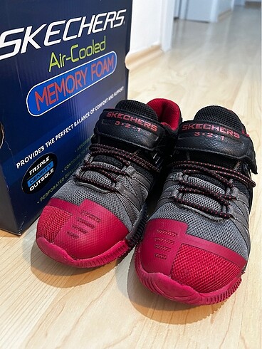 Skechers air-cooled