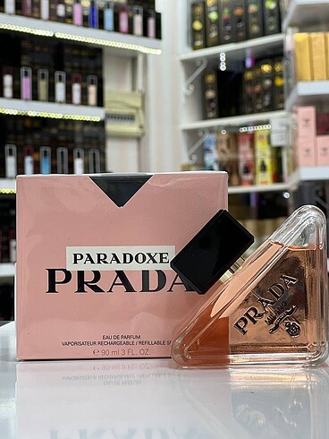 Prada Paradoxe