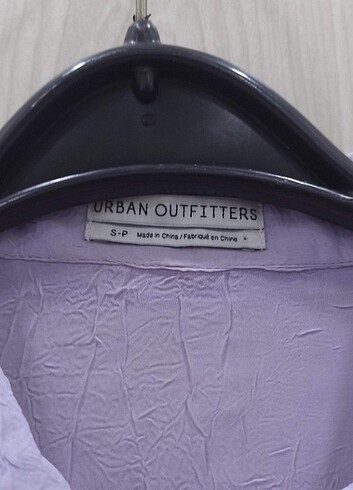 Urban Outfitters URBAN OUTFİTTERS S BEDEN LİLA GÖMLEK 