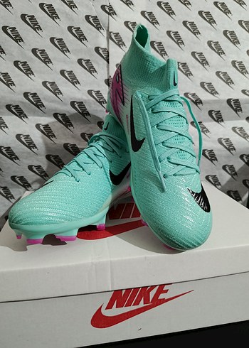 Nike Turkuaz Erkek Futbol Kramponu