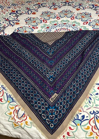 Vakko yün eşarp - Görsel 4