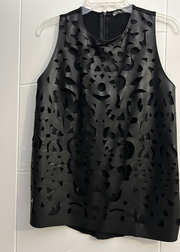 Hiç kullanılmamış ön kısmı deri bluz - Görsel 2