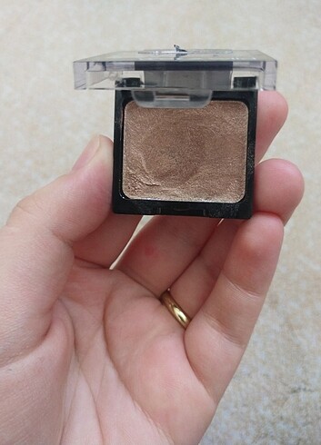Beden Wet n wild Far