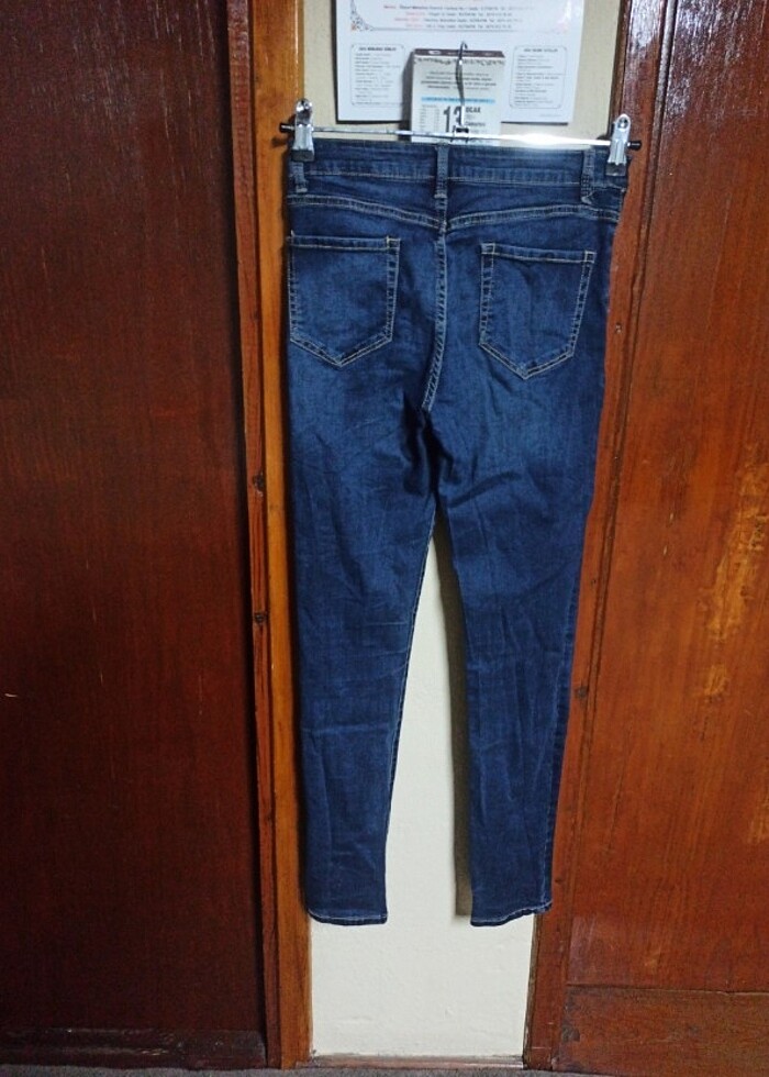 Sayılı kullanıldı hiç bir sorunu yoktur 36 kot pantolon  - Görsel 2