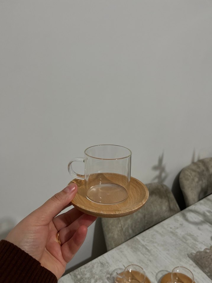 Bej Cam Fincan Takımı Ahşap Tabağıyla - Görsel 2