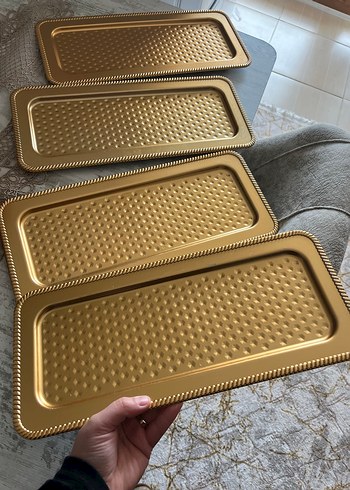 Parlak Altın Renkli Mutfak Tepsileri - Görsel 2
