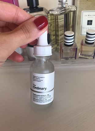 Ordinary hyaluronic acid serum