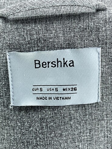 s Beden gri Renk Bershka Blazer %70 İndirimli.