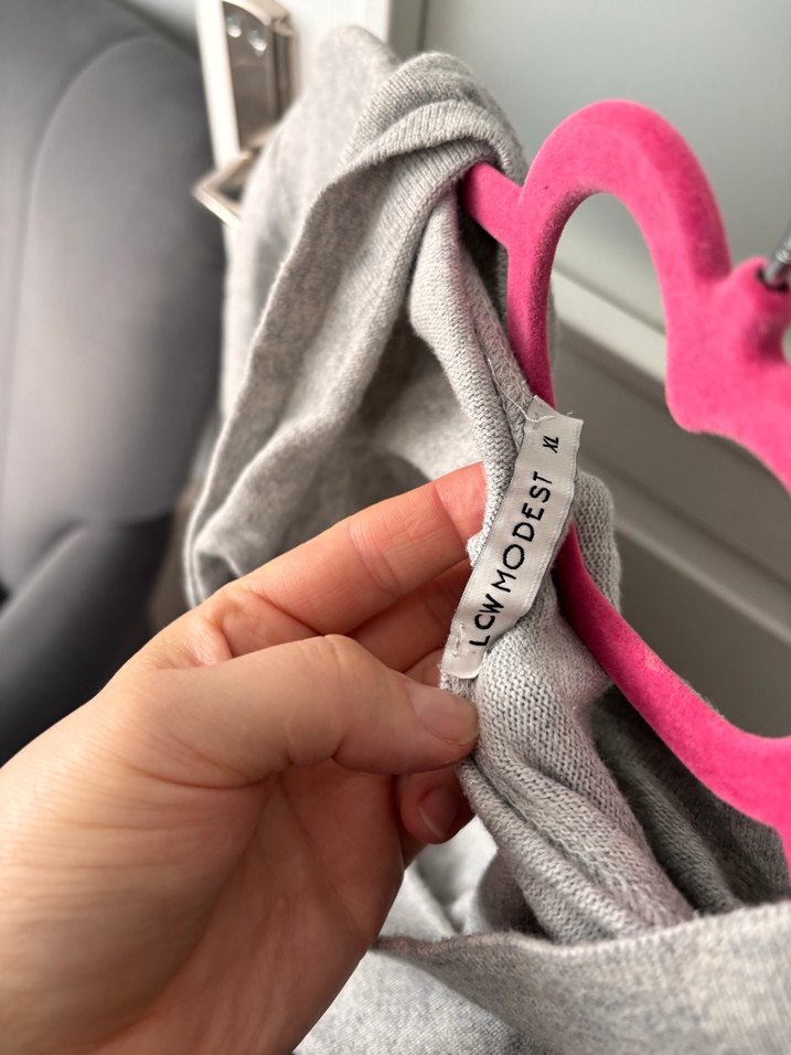 Gri Kapüşonlu Spor Kesim Kadın hırka - Görsel 5