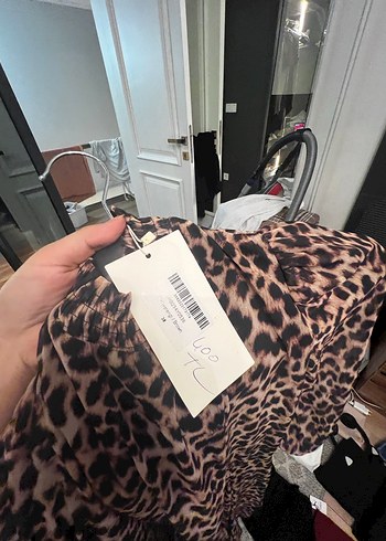 Leopar Desenli Uzun Kollu Midi Elbise - Görsel 4