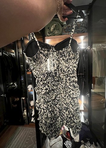 Siyah Beyaz Midi Elbise - Görsel 2