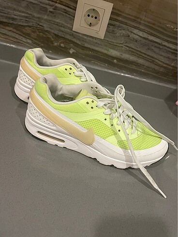 Nike spor