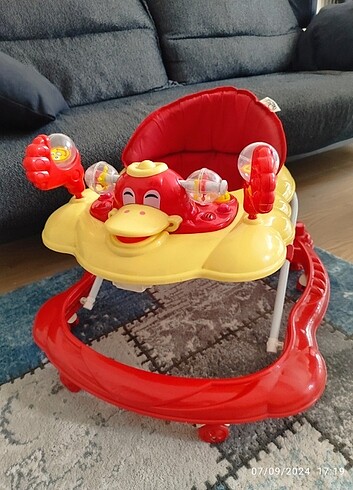 Bebek Yürüteç 