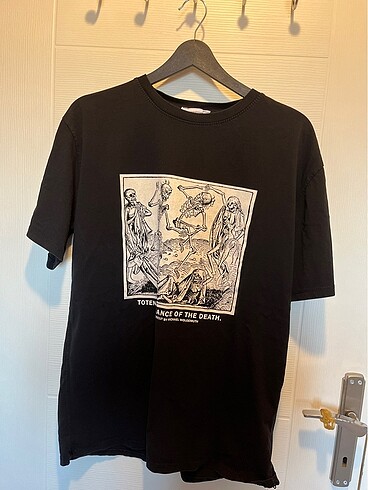 l Beden siyah Renk Tshirt
