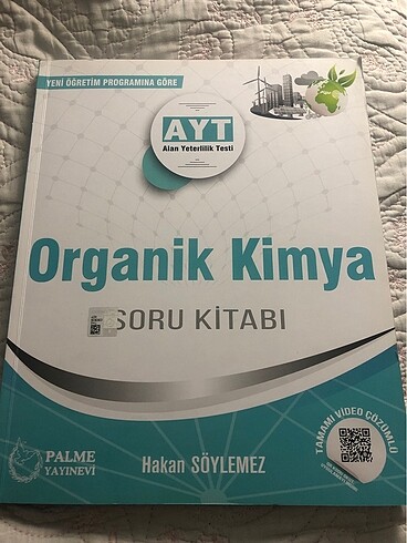 Sadece 3 testi çözülmüş Palme organik kimya kitabı