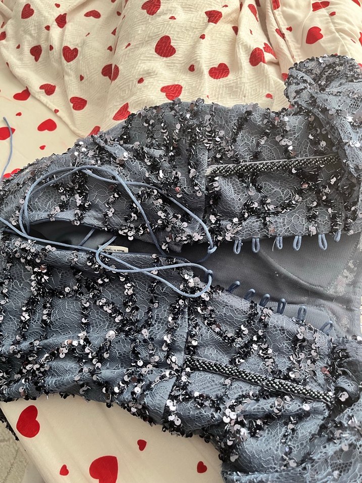 Mavi Parlak Boncuk İşlemeli Straplez Uzun Elbise - Görsel 4