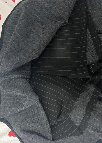 Siyah Mini Şort Etek - Görsel 3