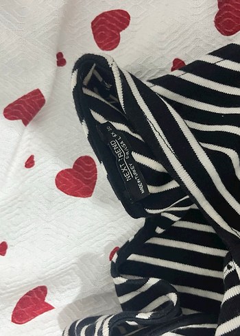 Çizgili V Yaka Bluz - Görsel 3