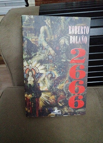 2666 Roberto Bolano 