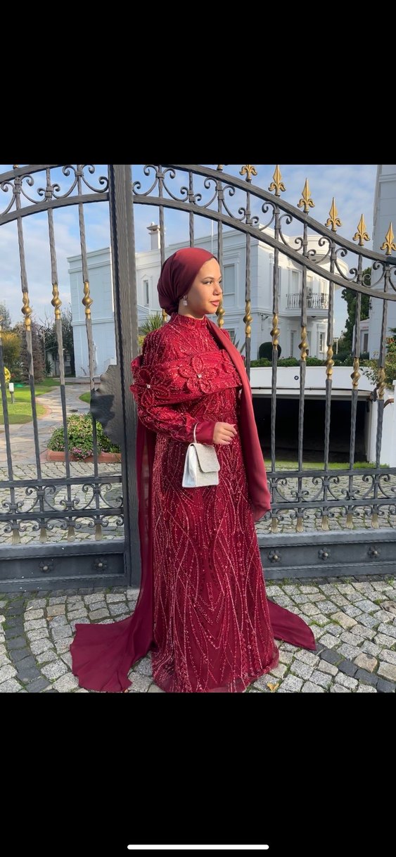 Bordo İşlemeli Uzun Abiye Elbise - Görsel 2