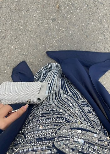 Taş işlemeli Lacivert Uzun Abiye Elbise - Görsel 5