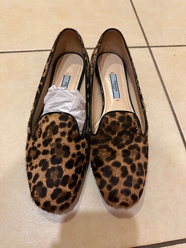 Prada leopar loafer