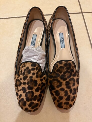 Prada Prada leopar loafer