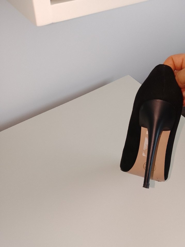 Siyah Süet Stiletto Kadın Topuklu Ayakkabı - Görsel 4