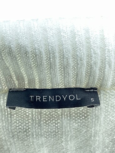 s Beden çeşitli Renk Trendyol & Milla Kazak / Triko %70 İndirimli.