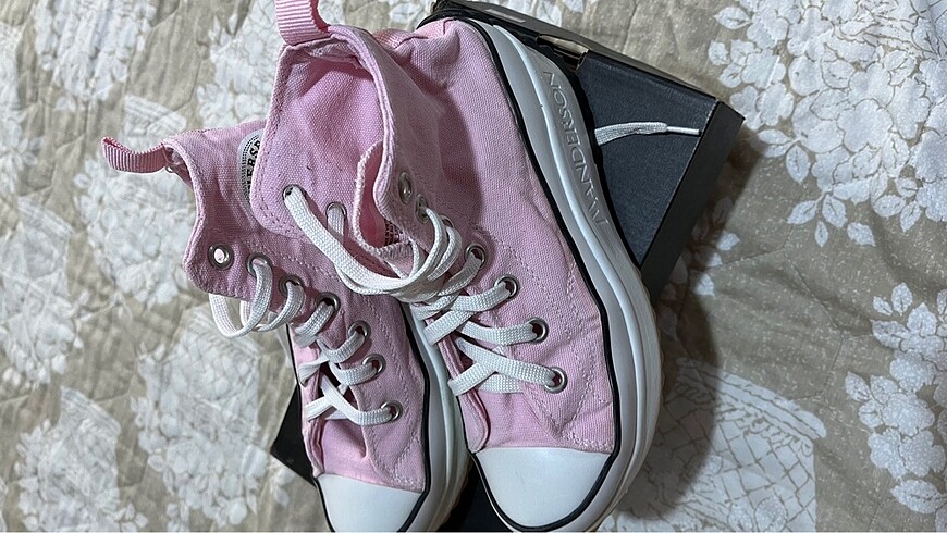 Converse kadın ayakkabı
