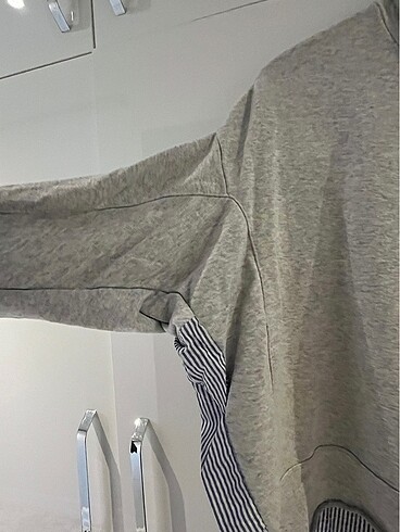 l Beden gri Renk Gri sweatshirt M/L beden