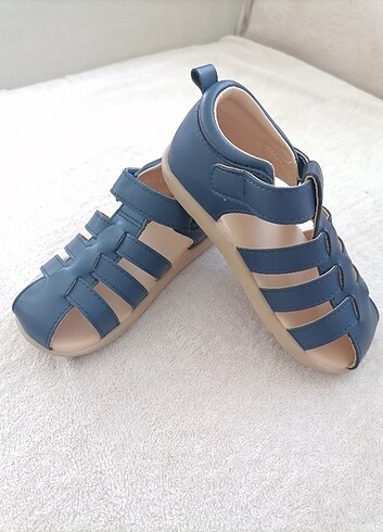 23 Beden lacivert Renk H&M Sandalet 