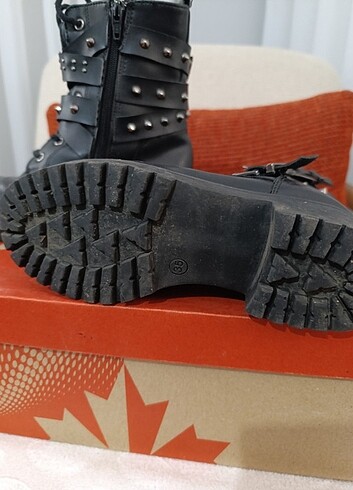 35 Beden Uspa bot