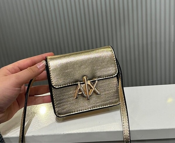 Armani gold çanta