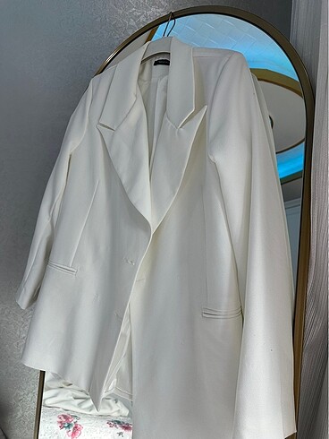 Beyaz Blazer ceket