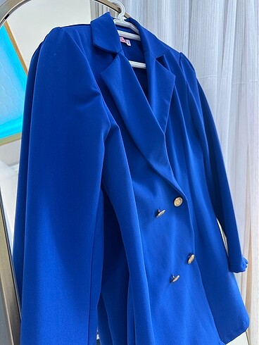 Mavi Blazer