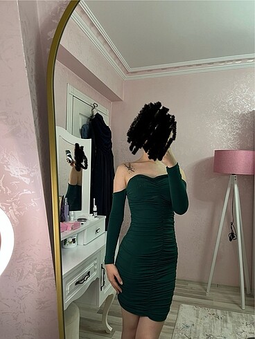 yesil kisa elbise
