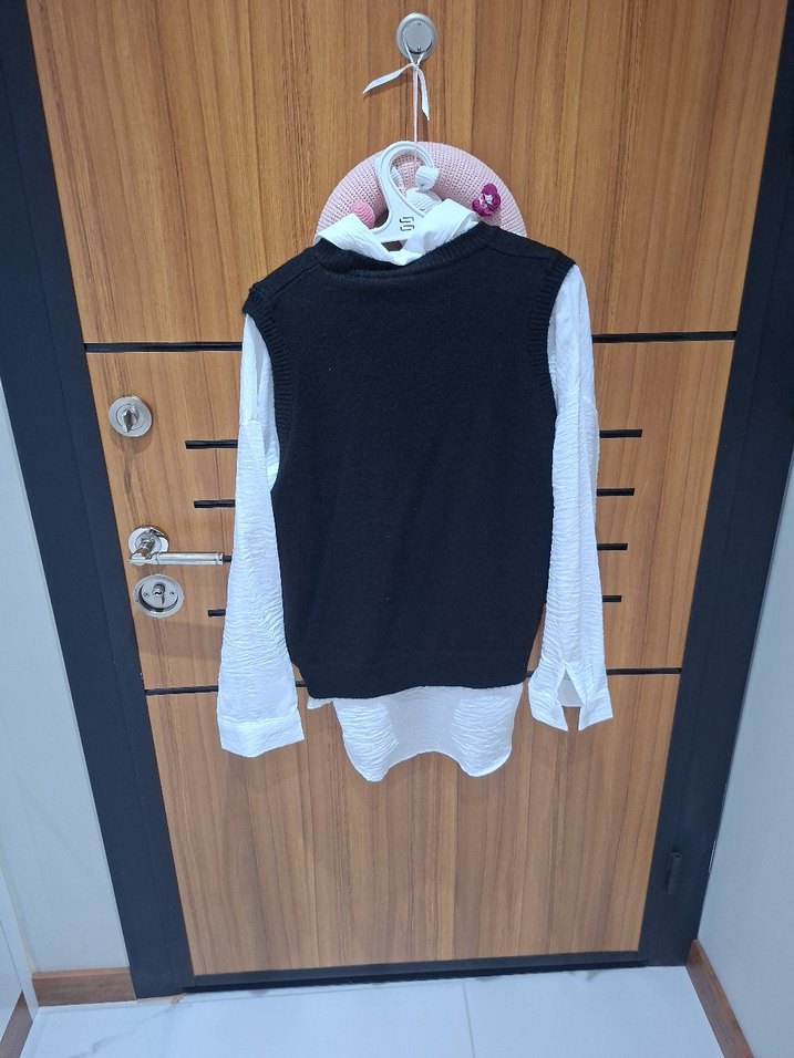 Örgü Siyah Kadın Süveter ve gömleği takım halinde - Görsel 3