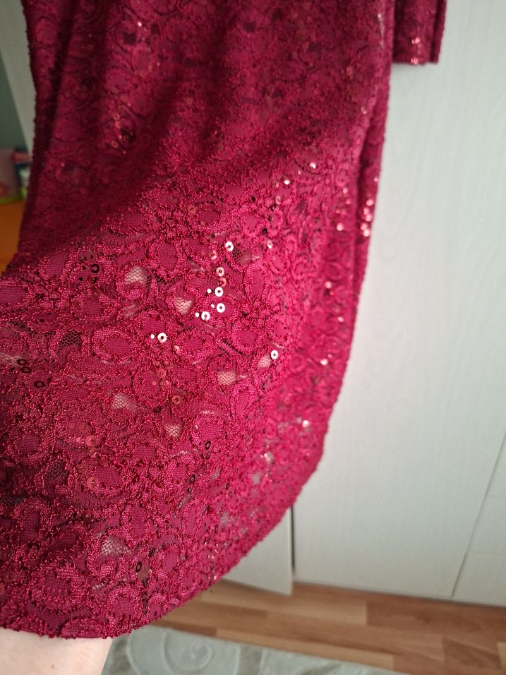 Uzun Kollu Kırmızı Parlak Bohem Elbise - Görsel 2