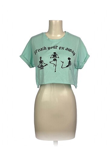 PreLoved T-shirt %70 İndirimli.