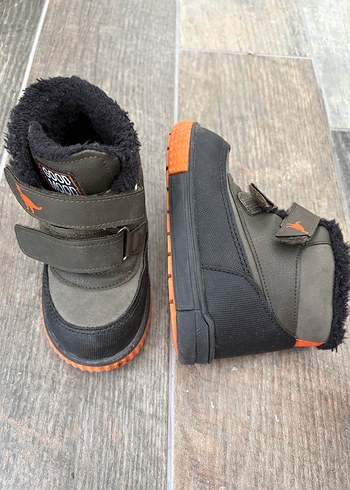 LC Waikiki Erkek Çocuk Kahverengi Kaydırmaz Bot